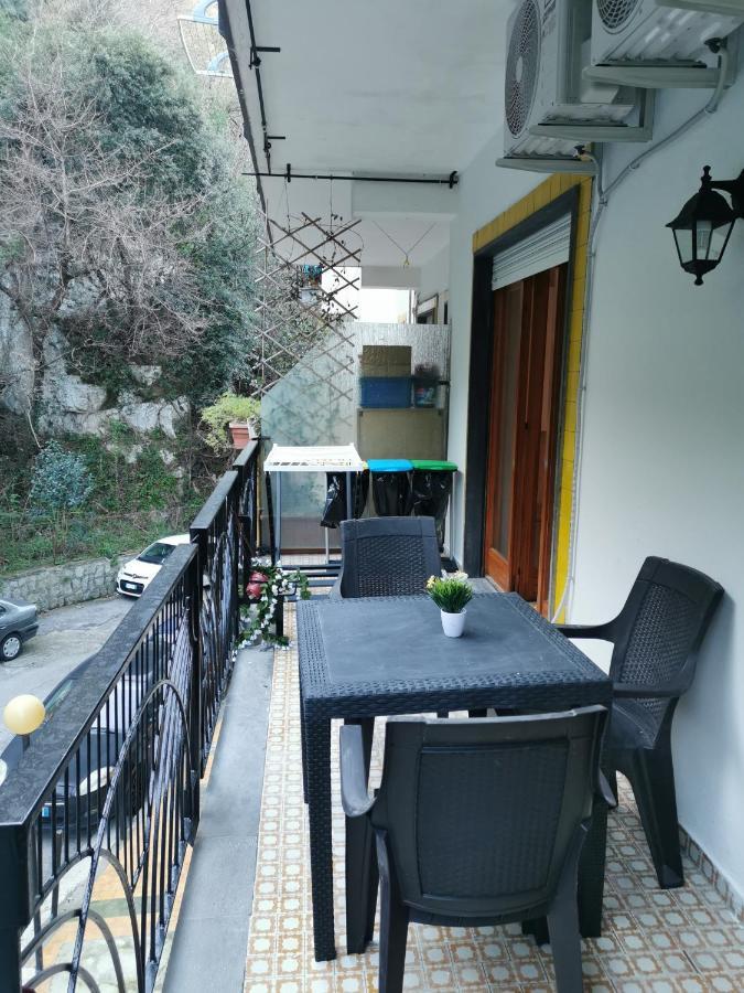 Sorrento'S Holidays Rooms Экстерьер фото