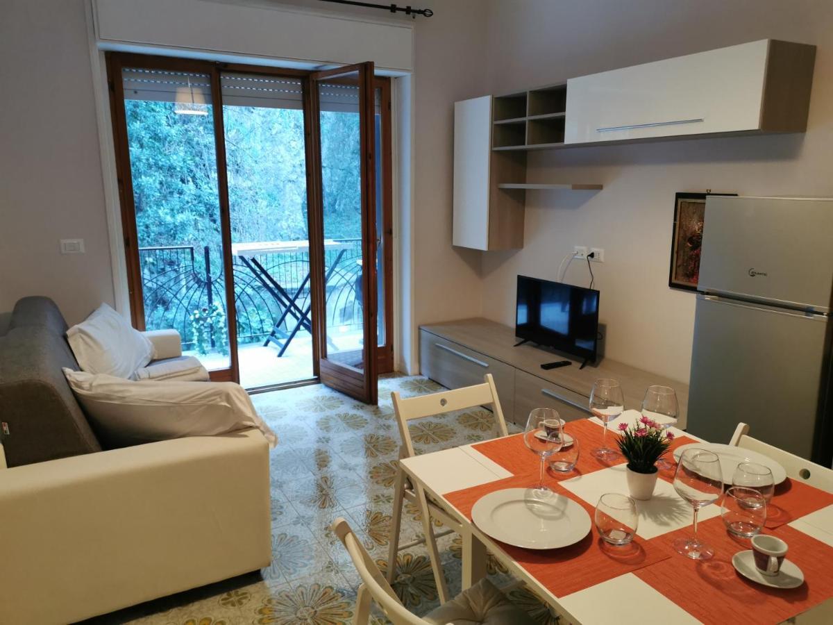 Sorrento'S Holidays Rooms Экстерьер фото