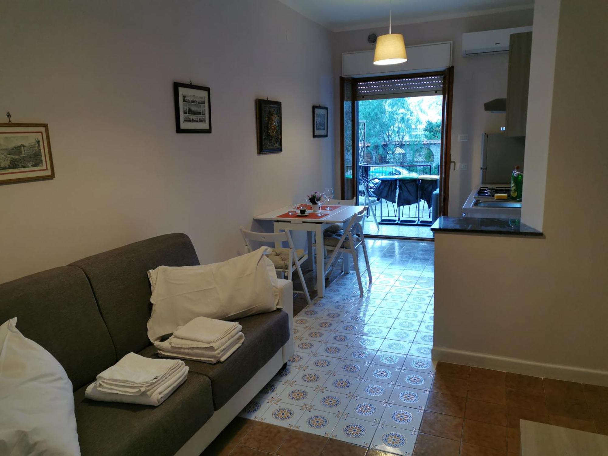 Sorrento'S Holidays Rooms Экстерьер фото