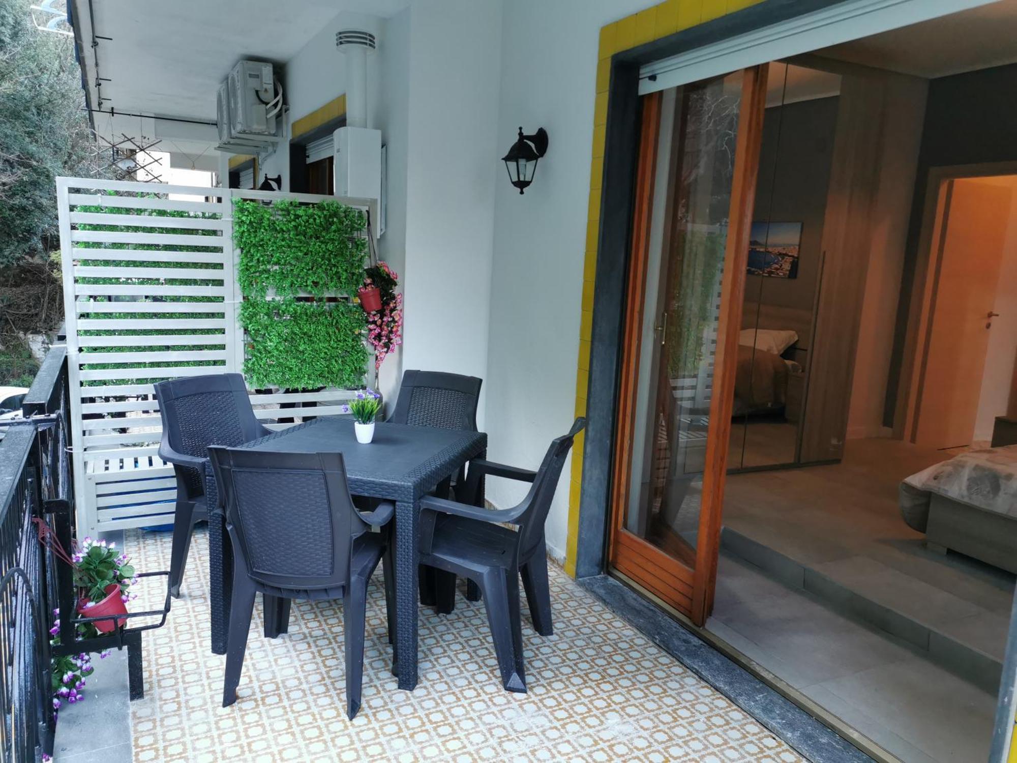 Sorrento'S Holidays Rooms Экстерьер фото