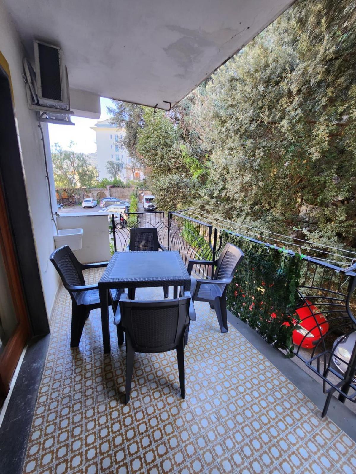 Sorrento'S Holidays Rooms Экстерьер фото